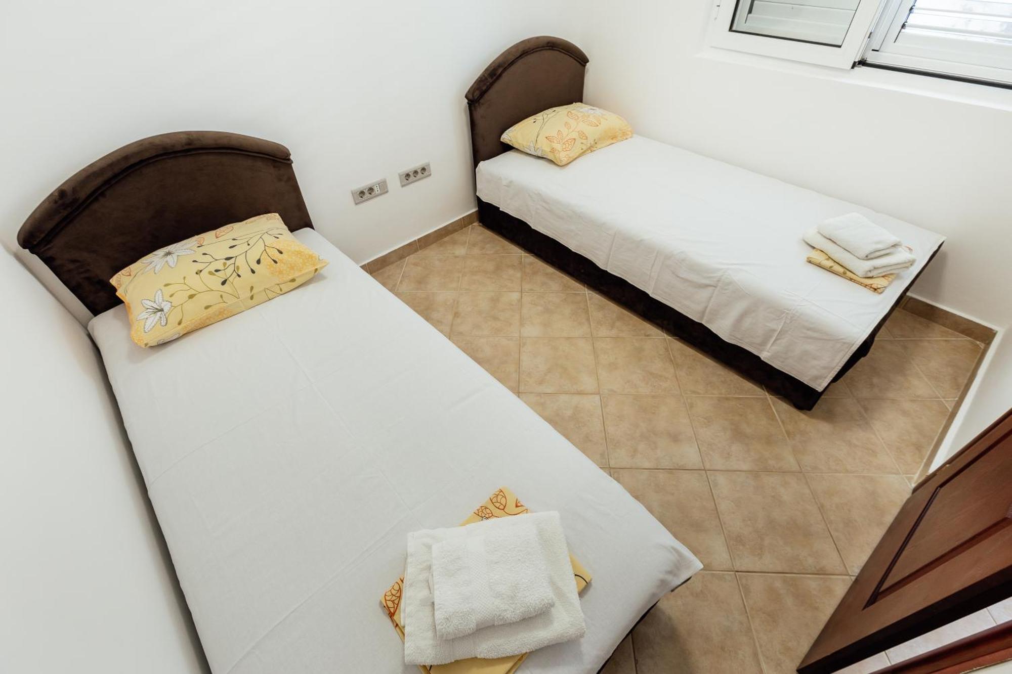 Premium Spot Apartments Херцег-Нови Номер фото