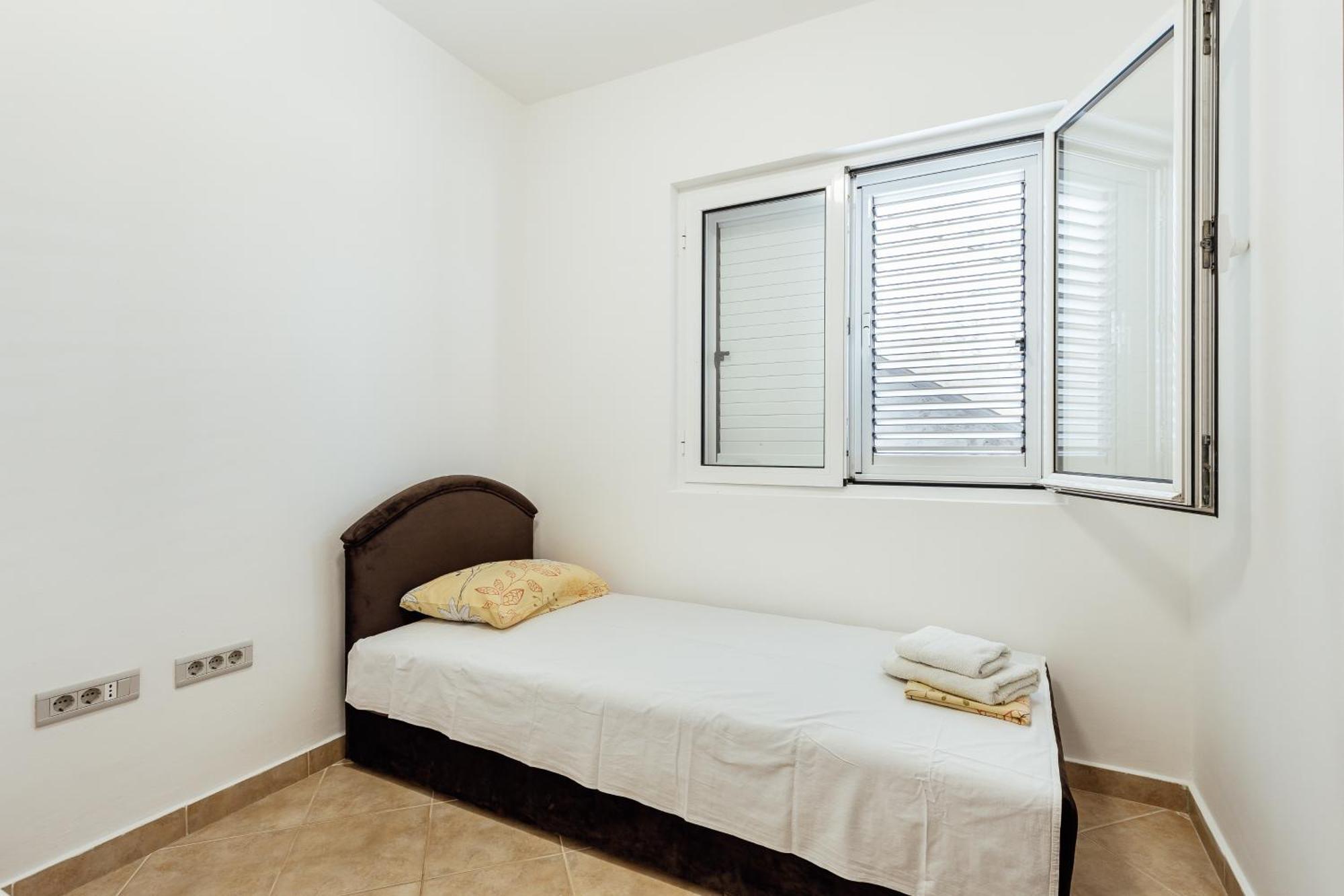 Premium Spot Apartments Херцег-Нови Номер фото
