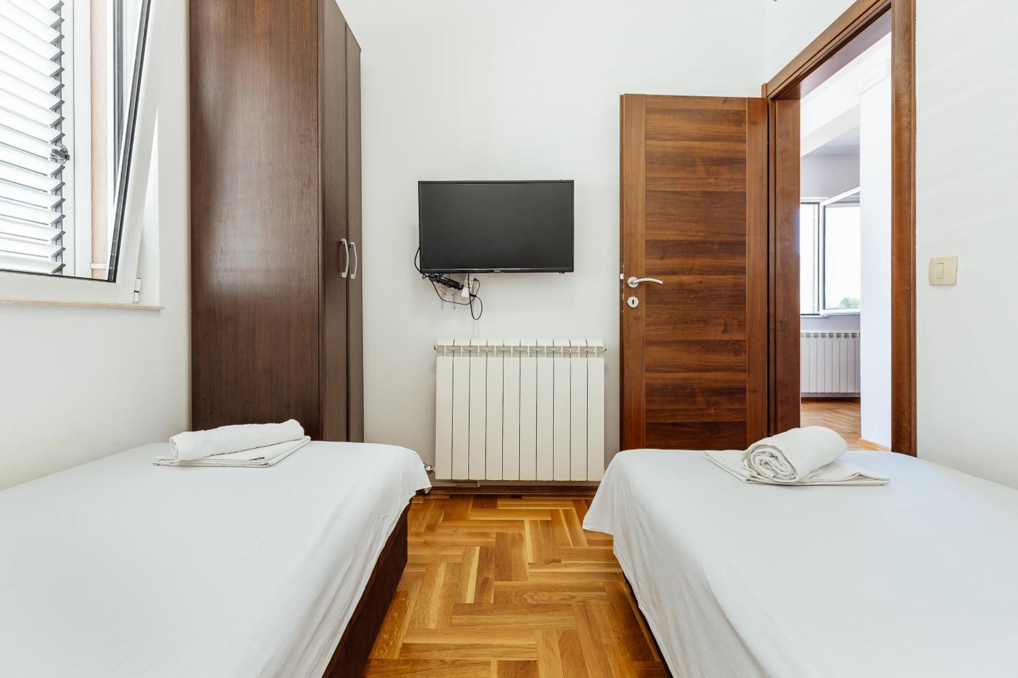 Premium Spot Apartments Херцег-Нови Экстерьер фото